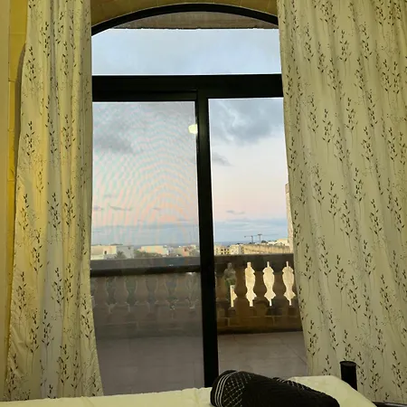 Tal-bir Farmhouse Nadur