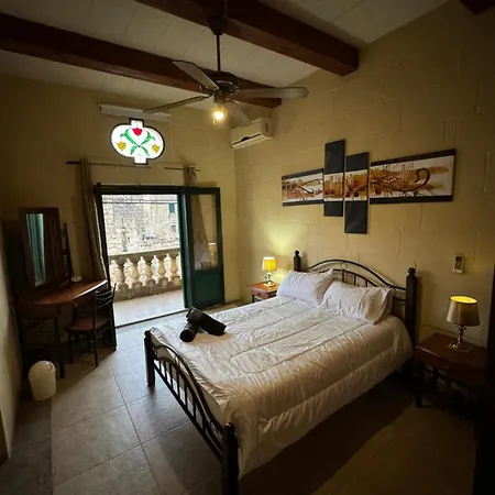 Tal-bir Farmhouse 纳杜尔