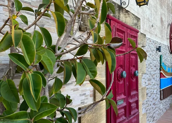 Tal-bir Farmhouse Nadur