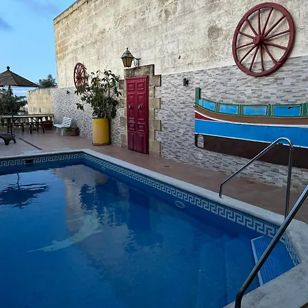 Tal-bir Farmhouse * Nadur