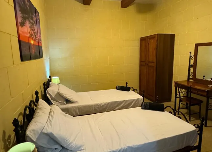 Tal-bir Farmhouse Konukevi