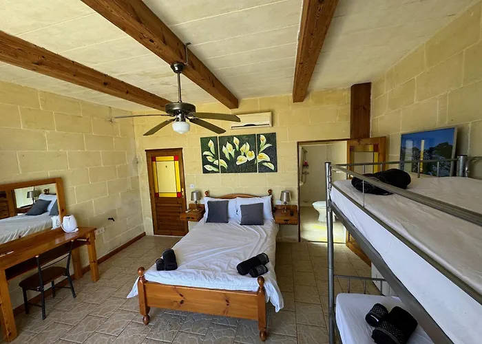 Tal-bir Farmhouse 3* Nadur